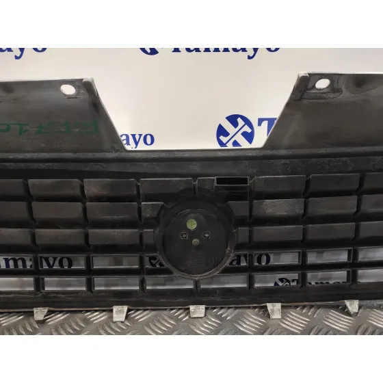 Rejilla Delantera para Fiat Doblo (119)