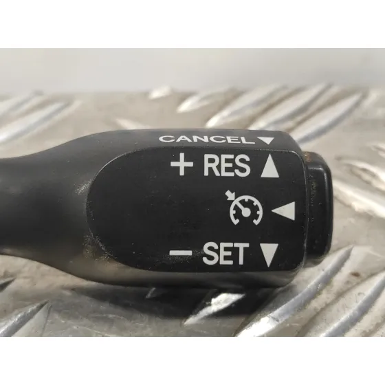 Mando Control Velocidad para Toyota Yaris
