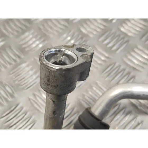Tubo para Toyota Yaris