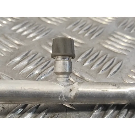 Tubo para Toyota Yaris