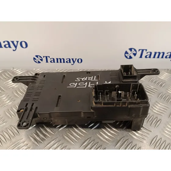 Caja Reles / Fusibles para Kia Carnival