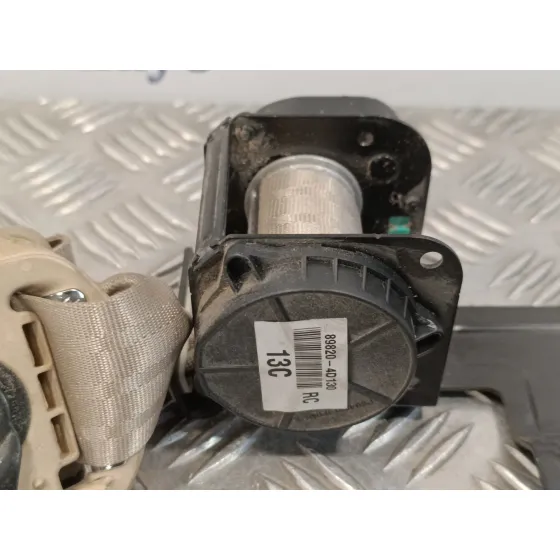 Cinturon Seguridad Trasero Derecho para Kia Carnival