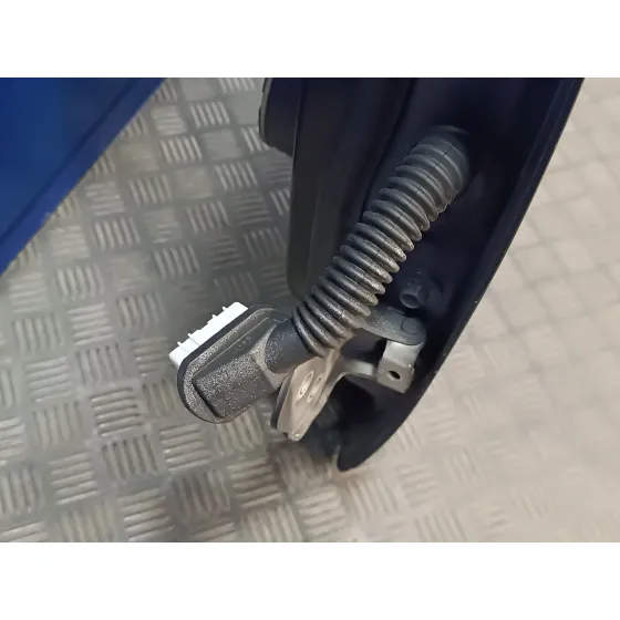 Puerta Delantera Izquierda para Kia Carnival