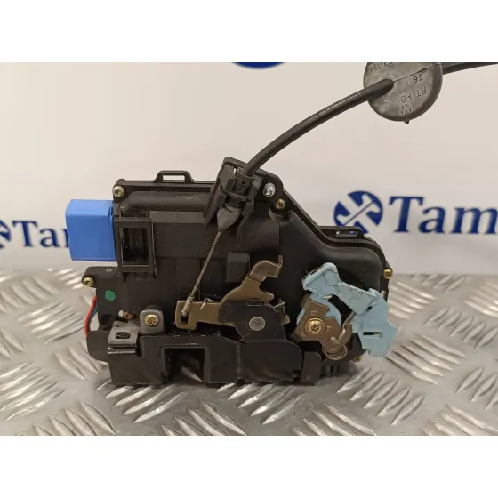 Cerradura Puerta Delantera Derecha para Volkswagen Caddy Ka/Kb (2K)