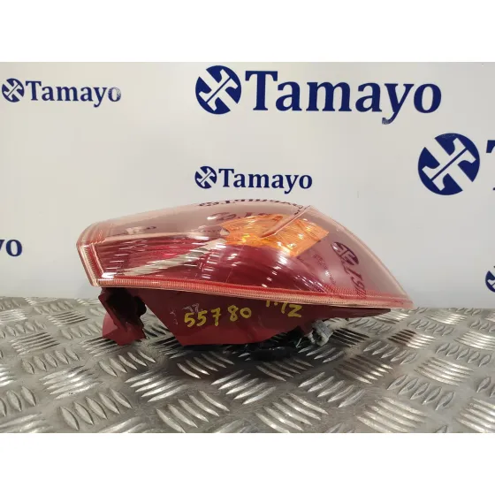 Piloto Trasero Izquierdo para Mitsubishi Lancer Berlina (Cy0)