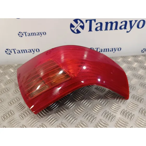 Piloto Trasero Derecho para Suzuki Swift Berlina (Mz)