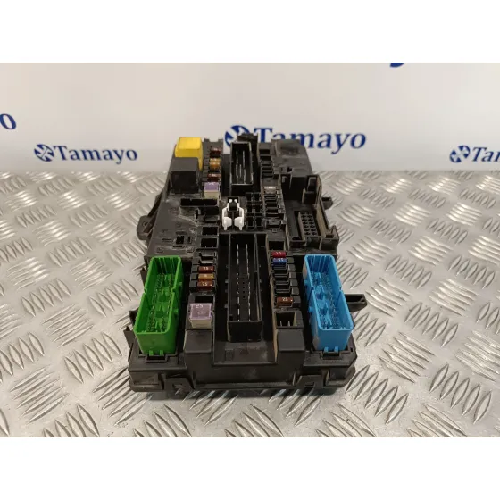 Caja Reles / Fusibles para Opel Astra H Berlina