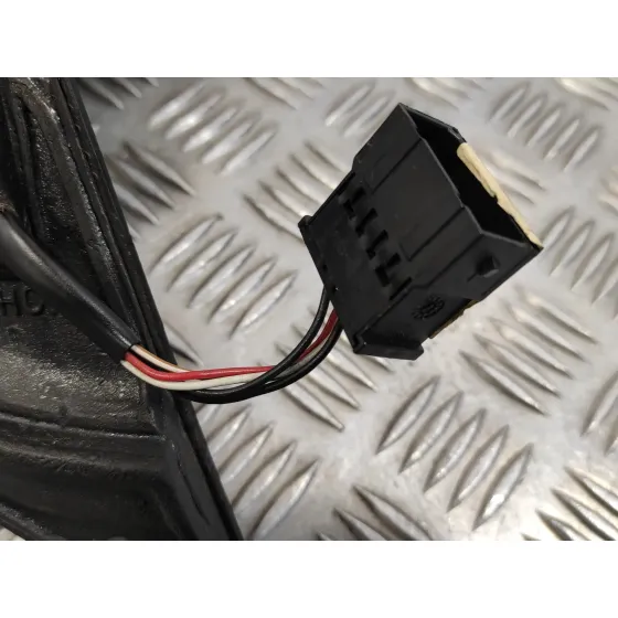 Retrovisor Derecho para Audi Allroad Quattro (4B5)