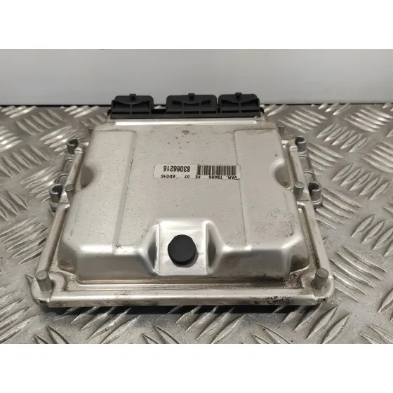 Centralita Motor Uce para Peugeot 307 Break / Sw (S1)