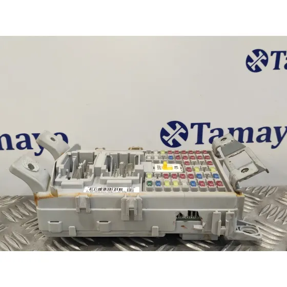 Caja Reles / Fusibles para Hyundai I20