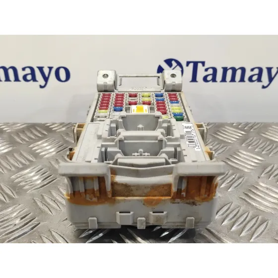 Caja Reles / Fusibles para Hyundai I20