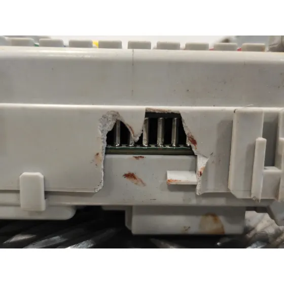 Caja Reles / Fusibles para Hyundai I20