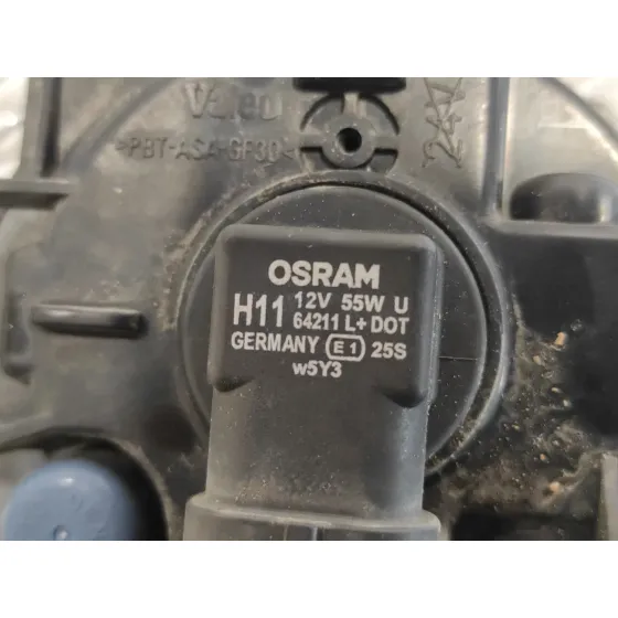 Faro Antiniebla Izquierdo para Renault Clio Iii