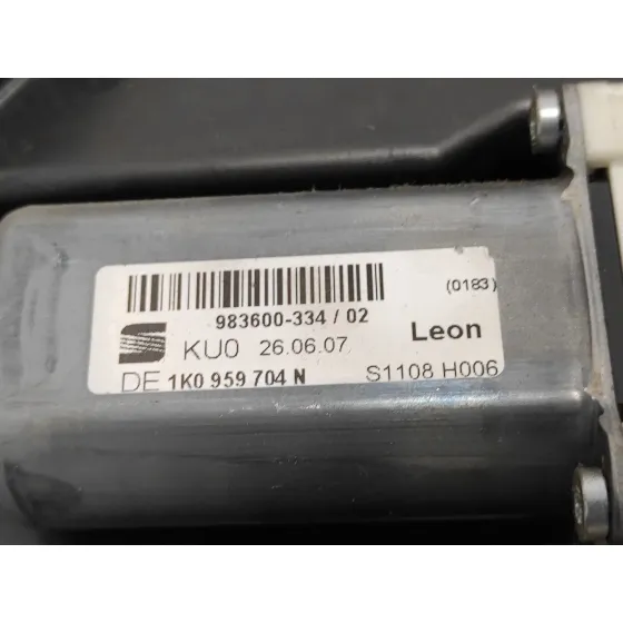 Elevalunas Trasero Derecho para Seat Leon (1P1)