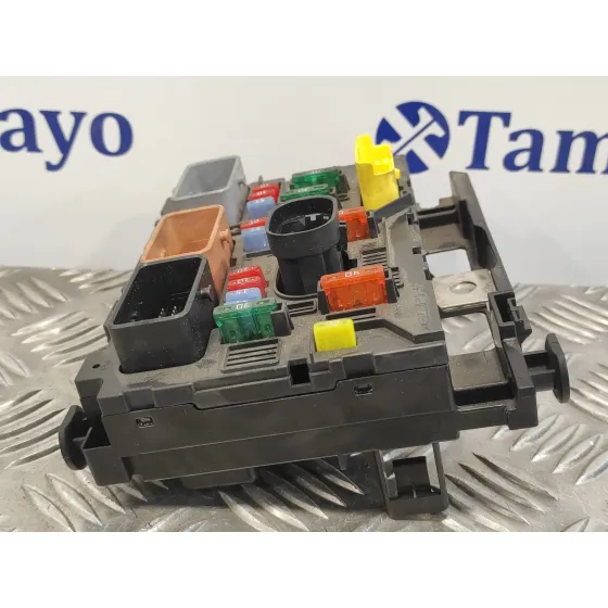 Caja Reles / Fusibles para Citroën C2