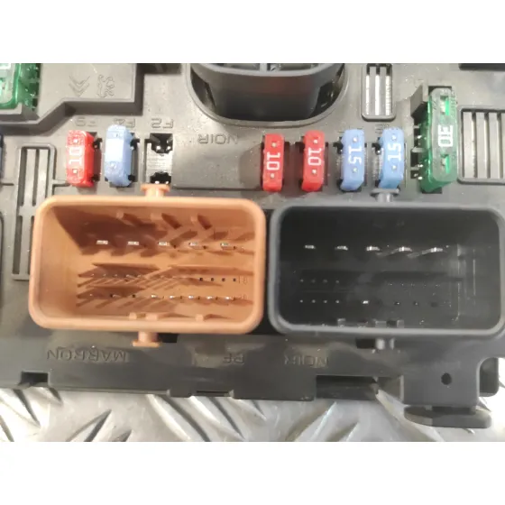 Caja Reles / Fusibles para Citroën C2