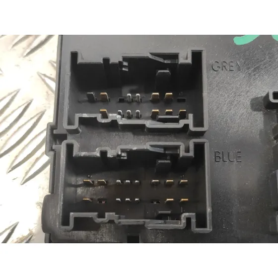 Modulo Electronico para Ford Fiesta (Cb1)