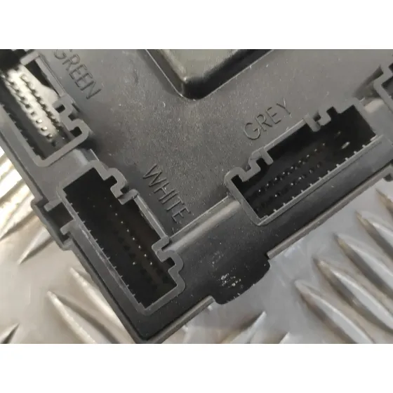 Modulo Electronico para Ford Fiesta (Cb1)