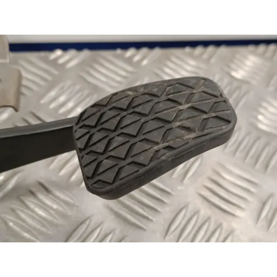 Pedal Freno para Ford Fiesta (Cb1)