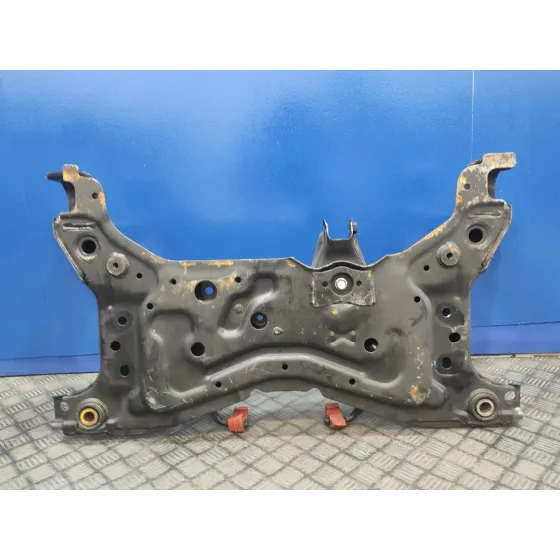 Puente Delantero para Mazda 3 Lim. (Bl)