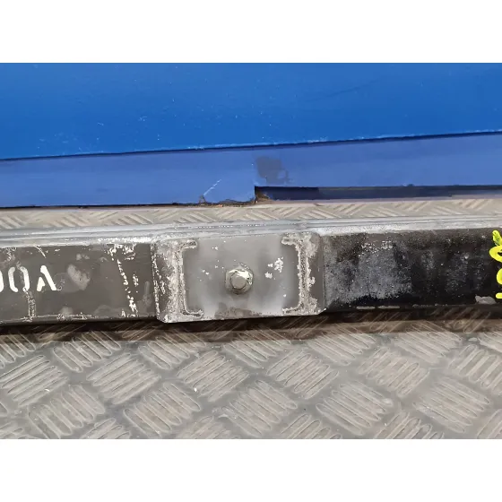 Ballesta Trasera para Nissan Cabstar ->09.06