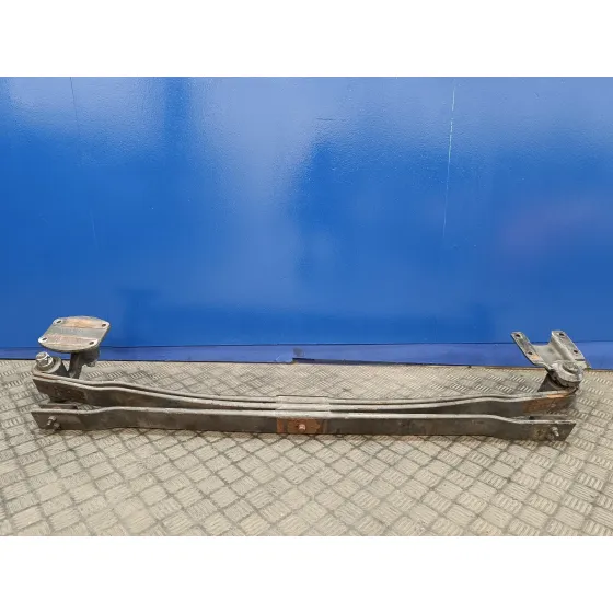 Ballesta Trasera para Nissan Cabstar ->09.06