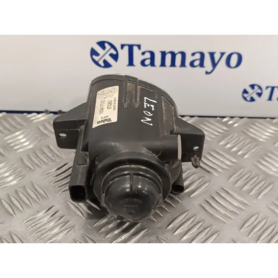 Faro Antiniebla Derecho para Seat Leon (1M1)