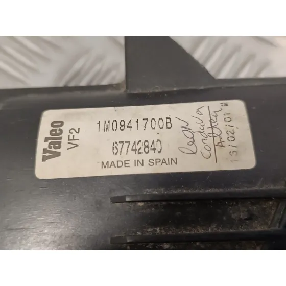 Faro Antiniebla Derecho para Seat Leon (1M1)