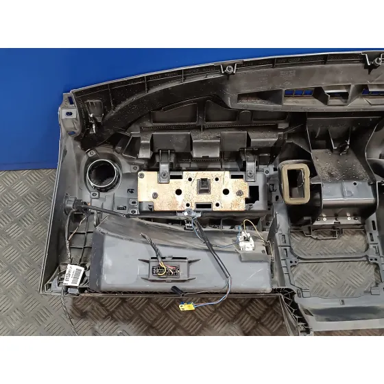 Salpicadero para Dacia Sandero