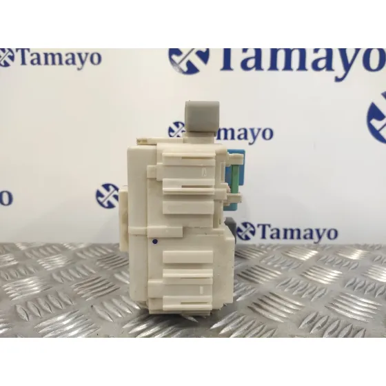 Caja Reles / Fusibles para Toyota Yaris (Ksp9/Scp9/Nlp9)
