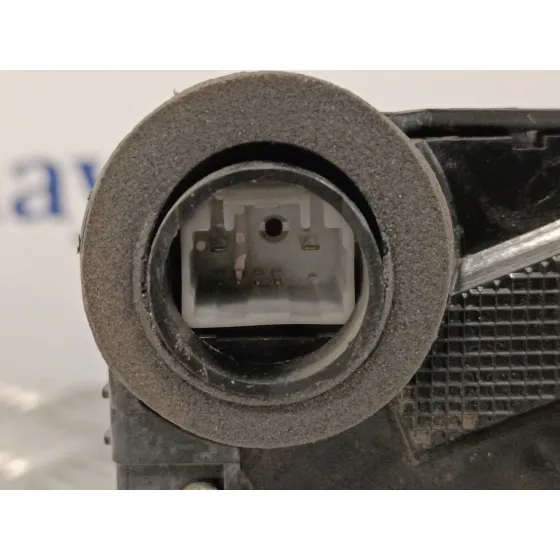 Cerradura Puerta Delantera Izquierda para Toyota Yaris (Ksp9/Scp9/Nlp9)