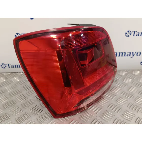 Piloto Trasero Izquierdo para Volkswagen Polo (6R1)