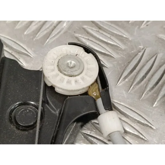 Elevalunas Delantero Izquierdo para Volkswagen Polo (6R1)