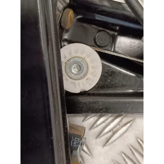 Elevalunas Delantero Izquierdo para Volkswagen Polo (6R1)