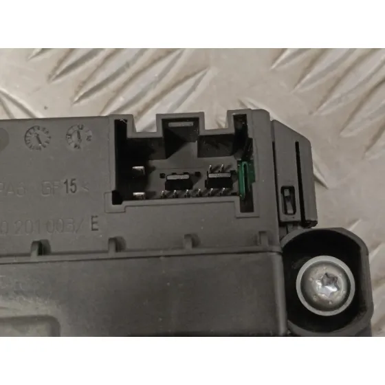 Elevalunas Delantero Izquierdo para Volkswagen Polo (6R1)