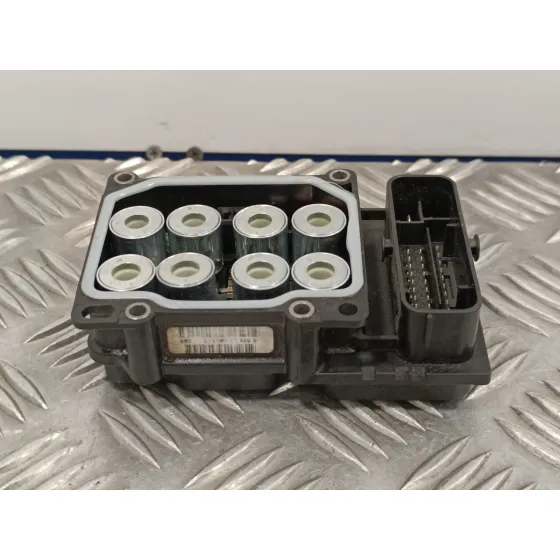Centralita Abs para Nissan Nv 200 (M20)