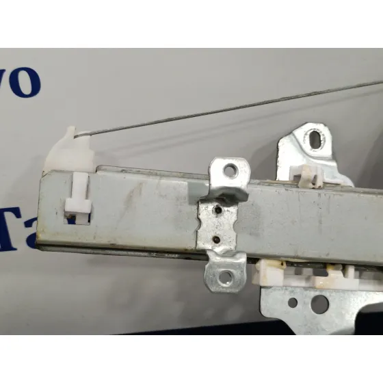 Elevalunas Delantero Derecho para Nissan Micra V (K14)