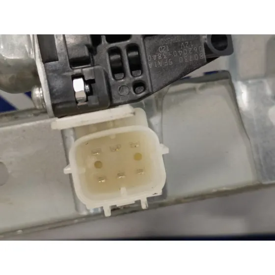 Elevalunas Delantero Izquierdo para Nissan Micra V (K14)