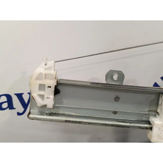Elevalunas Delantero Izquierdo para Nissan Micra V (K14)