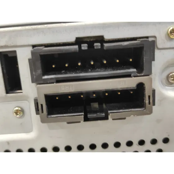 Sistema Audio / Radio Cd para Jeep Gr.cherokee (Wj/Wg)