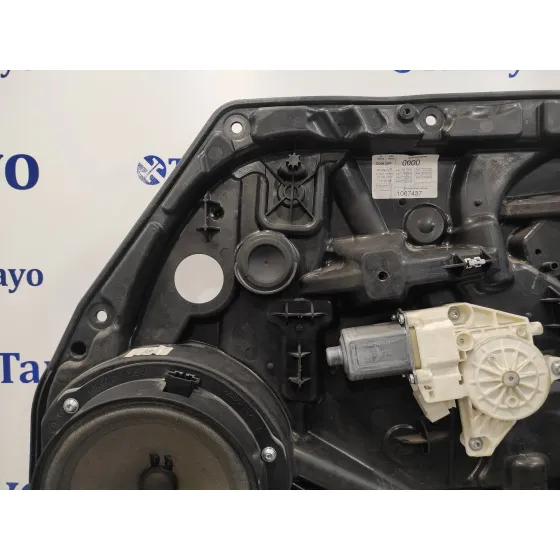 Elevalunas Delantero Derecho para Mercedes-Benz Vito Tourer (447)