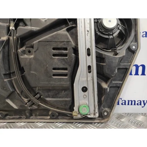 Elevalunas Delantero Derecho para Mercedes-Benz Vito Tourer (447)