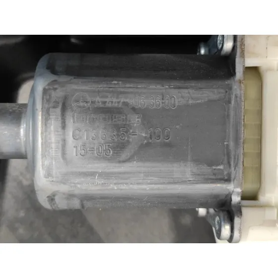 Elevalunas Delantero Derecho para Mercedes-Benz Vito Tourer (447)
