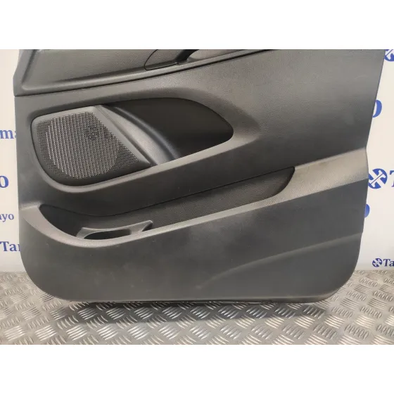Guarnecido Puerta Delantera Derecha para Mercedes-Benz Vito Tourer (447)