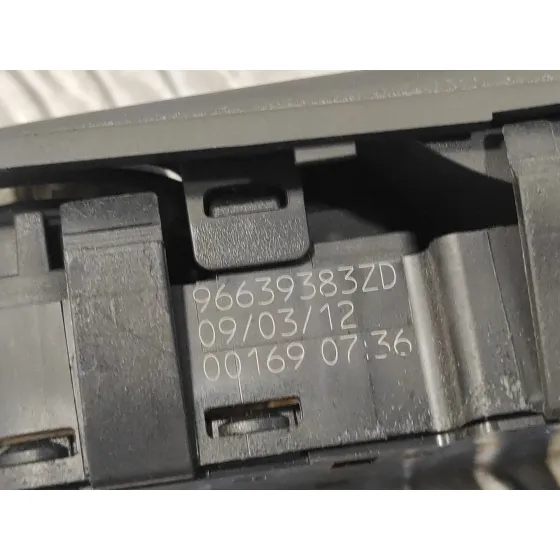 Mando Elevalunas Delantero Izquierdo para Citroën C4 Picasso
