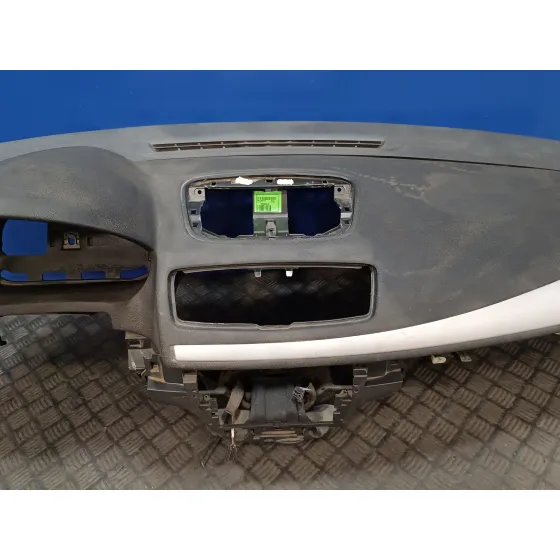 Salpicadero para Renault Megane Iii Berlina 5 P