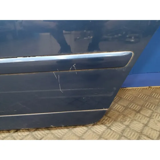 Puerta Trasera Izquierda para Audi A4 Berlina (8E)