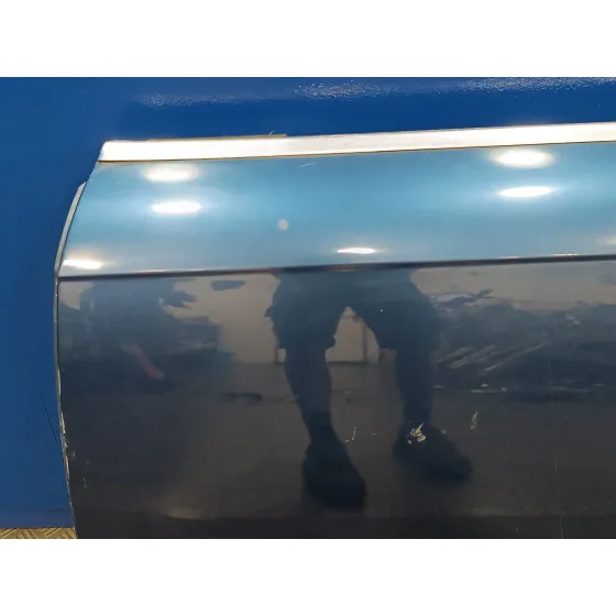 Puerta Delantera Izquierda para Audi A4 Berlina (8E)
