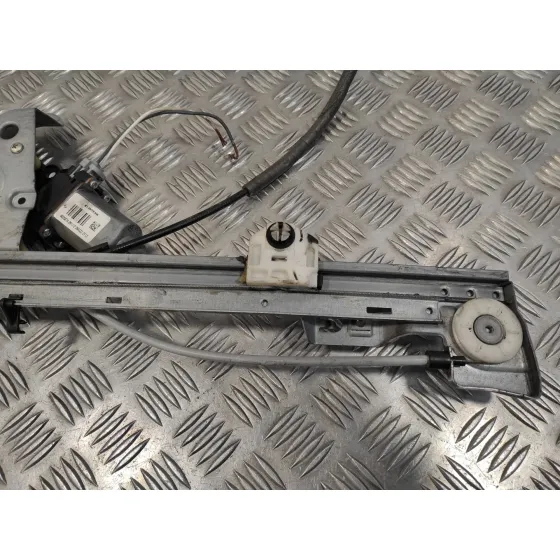 Elevalunas Delantero Izquierdo para Renault Kangoo