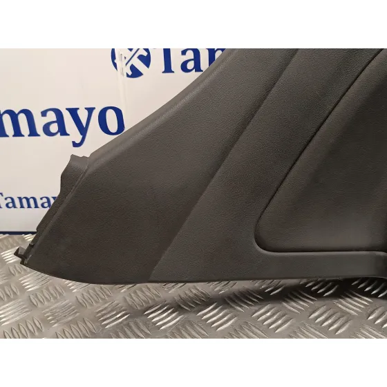 Guarnecido Puerta Trasera Izquierda para Nissan Micra V (K14)